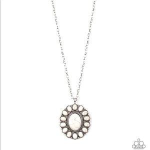 Crackled cream necklace, earrings & bracelet set